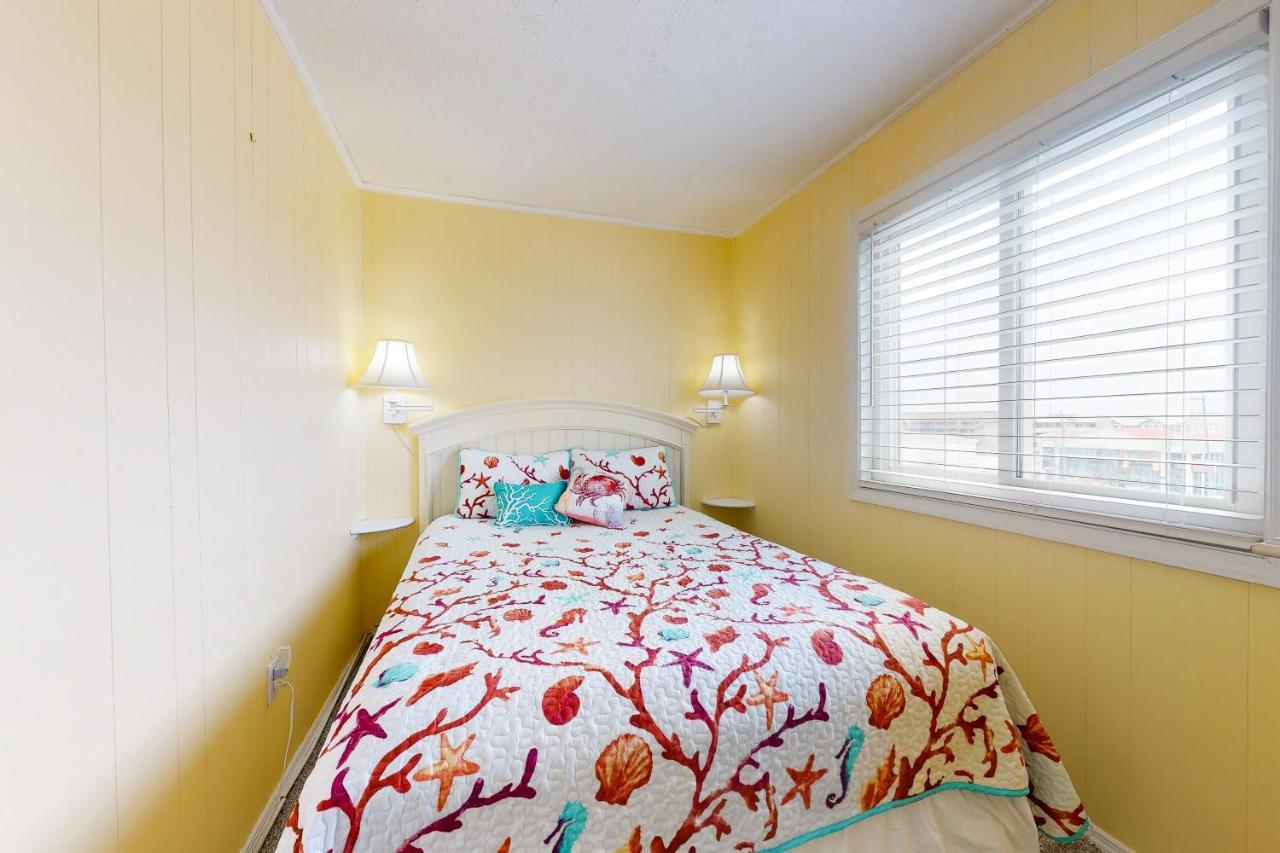 Beachfront Blessing Myrtle Beach Exterior foto